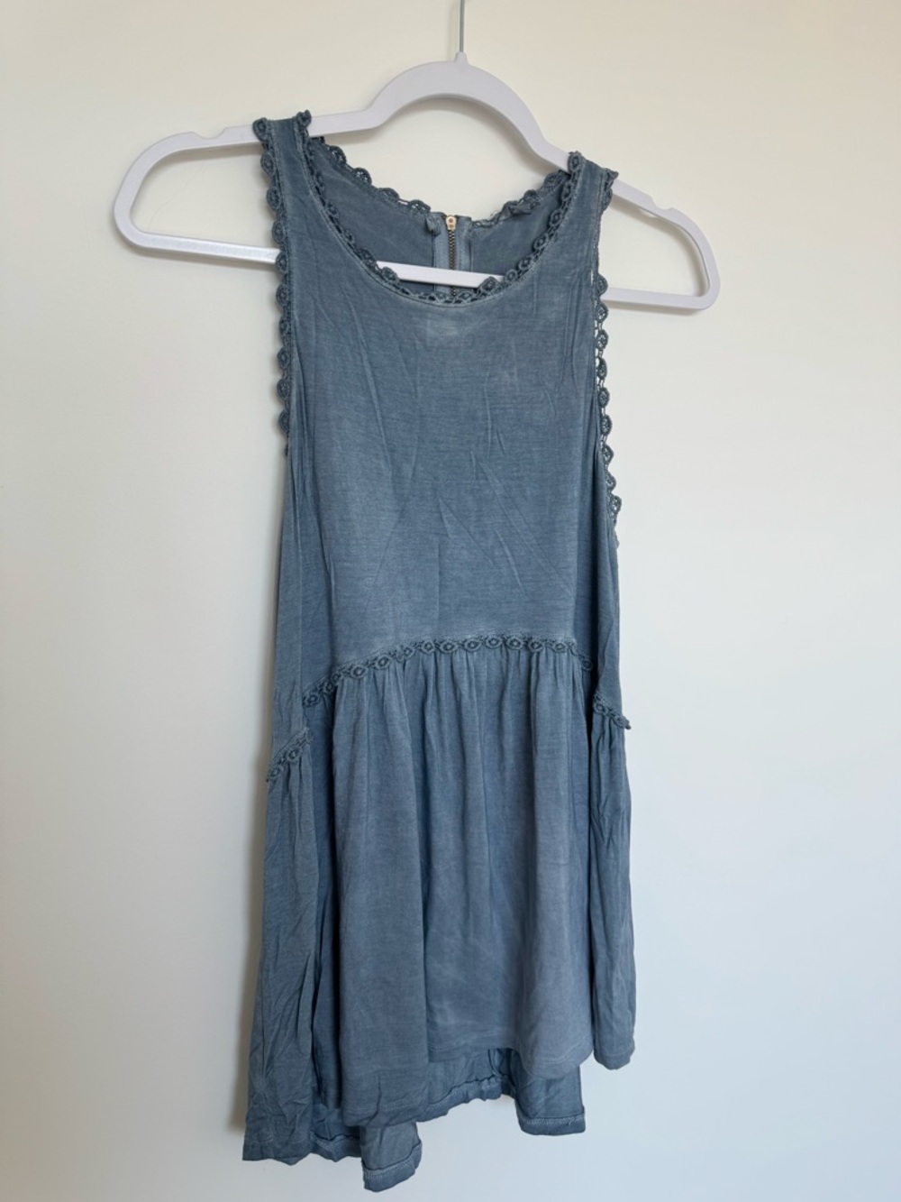 Sleeveless Blue Lace-Trim Tank Top